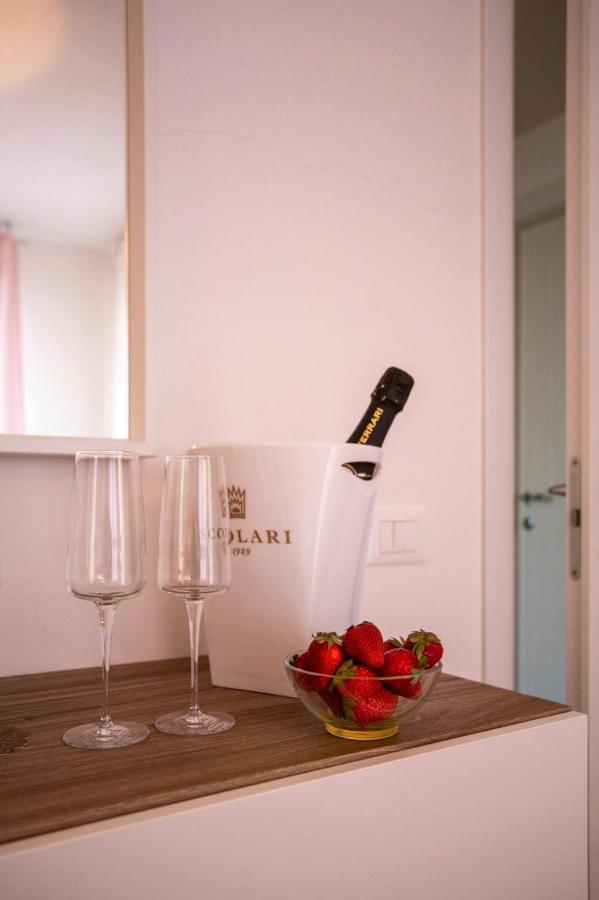 Bed And Breakfast Castello7 Сан Феличе дел Бенако Екстериор снимка