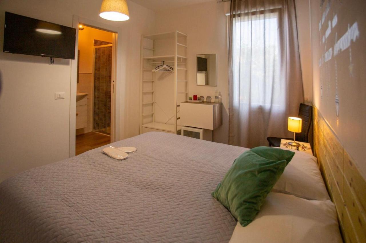 Bed And Breakfast Castello7 Сан Феличе дел Бенако Екстериор снимка